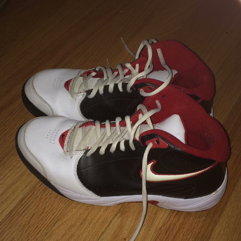 Men’s Nike basketball shoes
